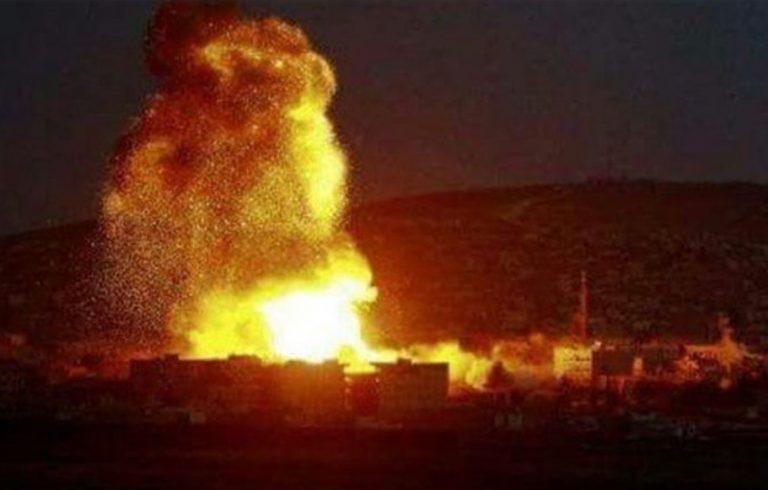 مقتل 11 وفقدان 4 في انفجار منجم في كولومبيا