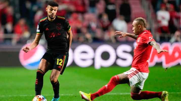 تعادل مثير يحسم مواجهة بنفيكا واياكس والحسم في هولندا..