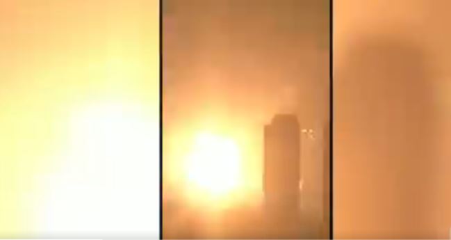 بالفيديو: حرائق هائلة ناتجة عن الغارات الروسية في لوهانسك