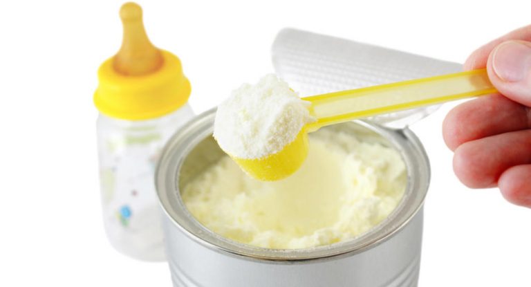 تحذير من استخدام حليب أطفال شهير.. ودول عربية تسحبه من الأسواق!