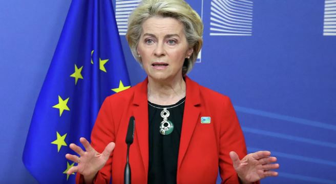 رئيسة المفوضية الأوروبية: “روسيا ستدفع ثمناً باهظاً”