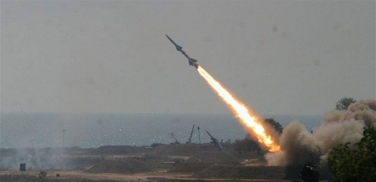 بالفيديو: سائق أوكراني ينجو من صاروخ روسي بأعجوبة!