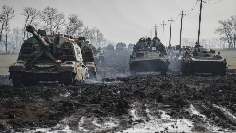 بالفيديو: قوات روسية تدخل كييف