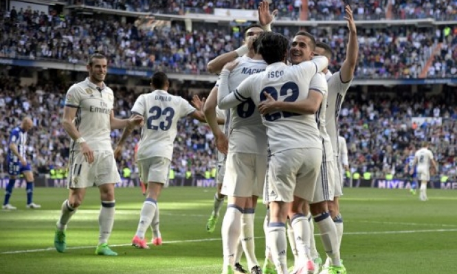 الريال يهز شباك ألافيس بثلاثية نظيفة