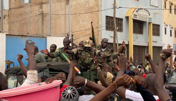 إطلاق نار كثيف بالقرب من مقر الحكومة في غينيا بيساو