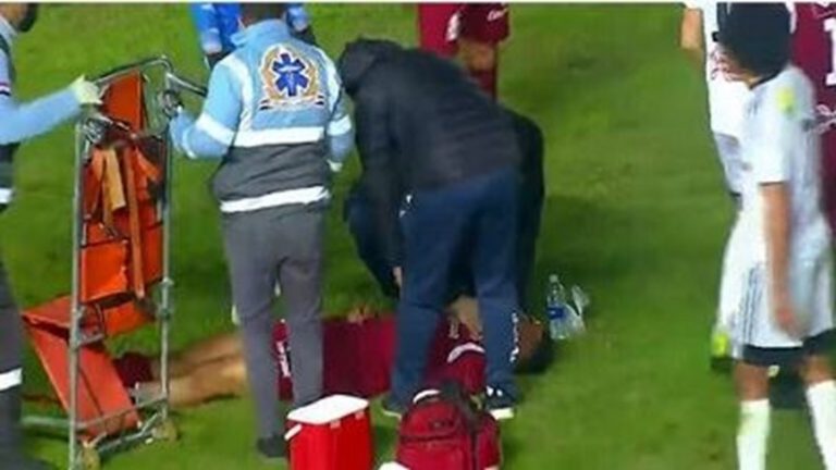 بالفيديو: “بلع لسانه” وتعرض لارتجاج في المخ.. نجاة لاعب من الموت!