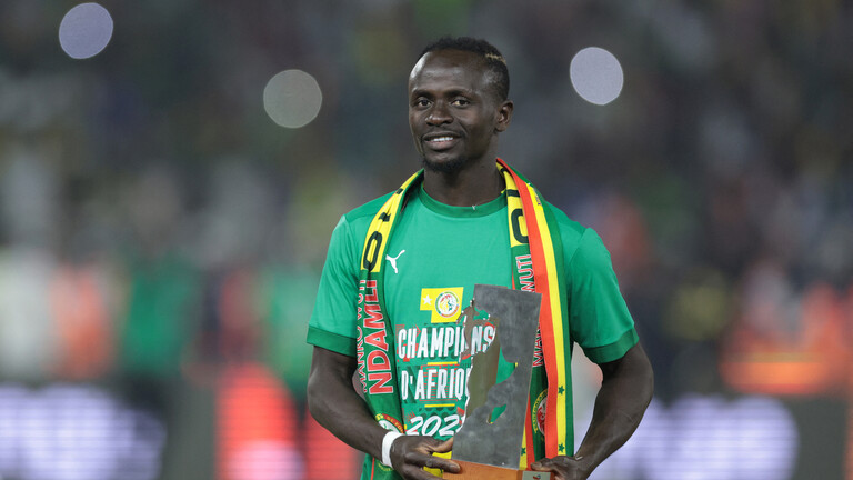 ماني يهزم صلاح في سباق خاص