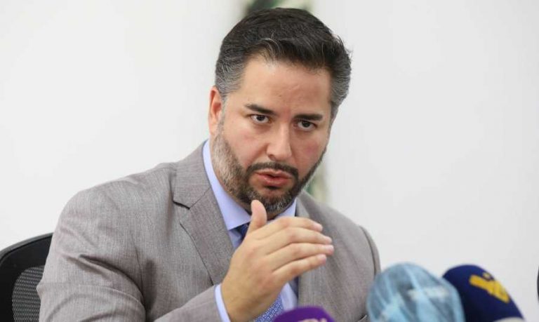 وزير الاقتصاد أطلق أعمال التدقيق الميدانية في شركات التأمين