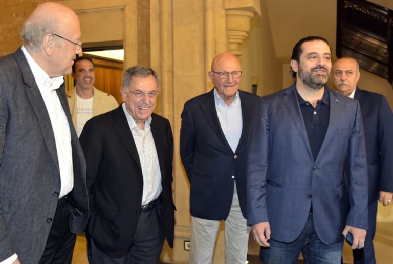 رؤساء الحكومات السابقين