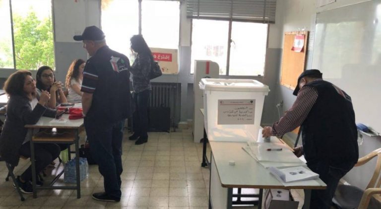 مولوي: نعمل على تأمين الكهرباء خلال عملية الإقتراع