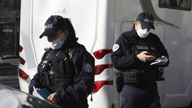 فرنسا: هجوم بسلاح أبيض على شرطي والأمن يقتل المهاجم