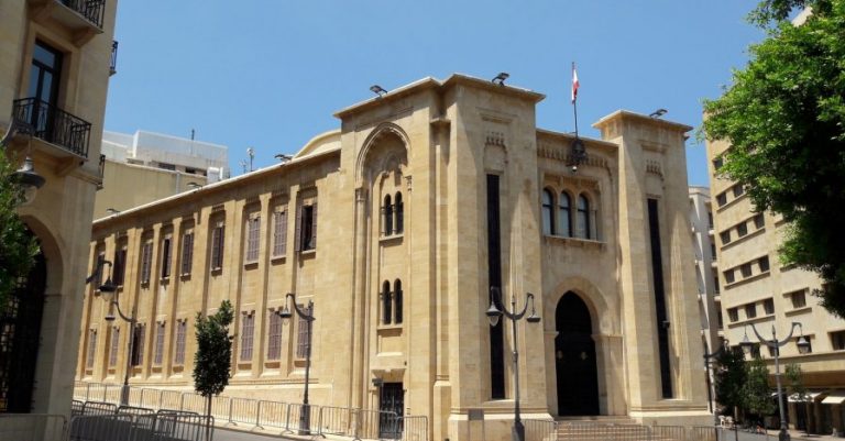 إقرار مشروع إنشاء نقابة إلزامية للاختصاصيين في علم التغذية