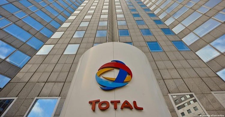 “توتال إنرجي” تتوقف عن شراء النفط الروسي نهاية 2022