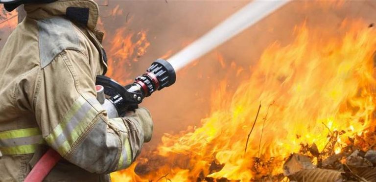 إخماد حريق في سهيلة كسروان