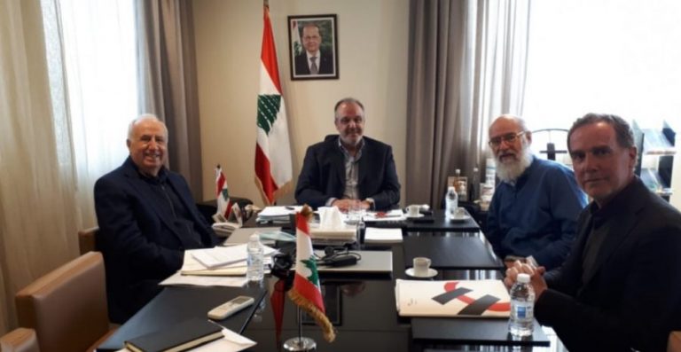 بوشكيان اتفق مع شركات الاسمنت على تأمين حاجة السوق غداً بالسعر الرسمي