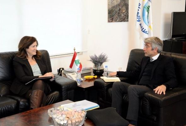 فياض استقبل شيا: الإدارة الأميركية ستلتزم إسقاط مشروع الكهرباء من لائحة “قيصر”