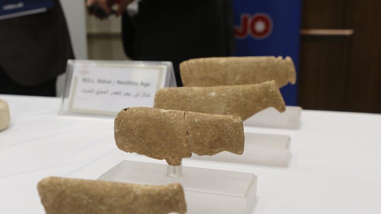 الأردن يستعيد قطعاً أثريّة هُرِّبَت إلى واشنطن