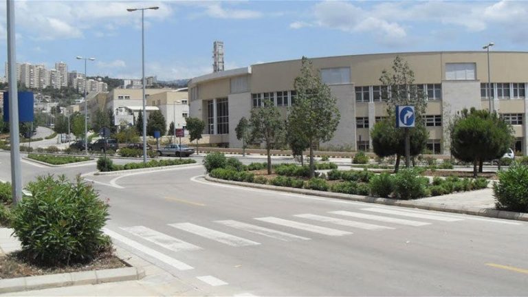 الجامعة اللبنانية تدعو لتقديم طلبات ما بعد الدكتوراة