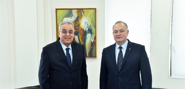 بو حبيب بحث والسفير الروسي العلاقات الثنائية