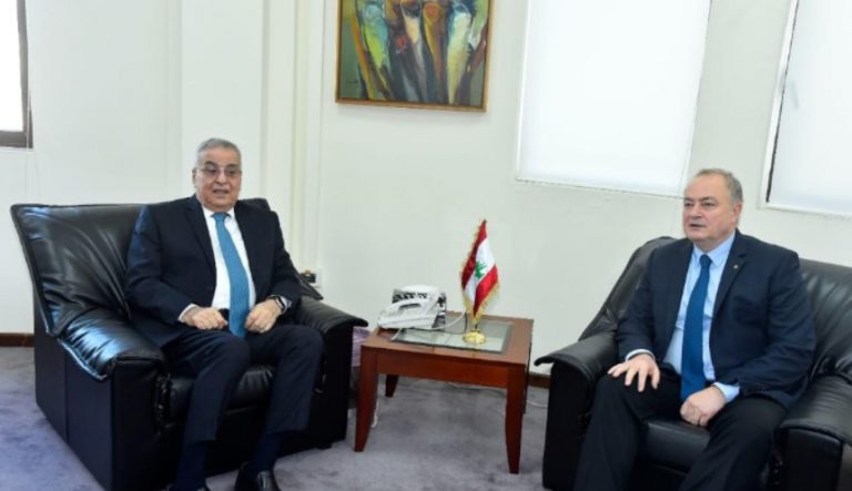 السفير الروسي زار بو حبيب: لقاء “جيّد وودّي”