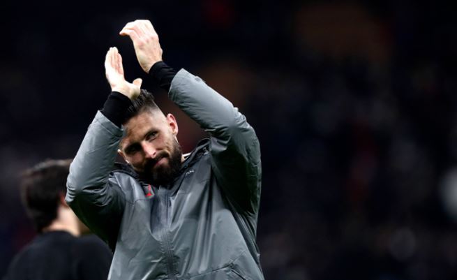 جيرو يعود إلى منتخب فرنسا ليحل محل بنزيما المصاب