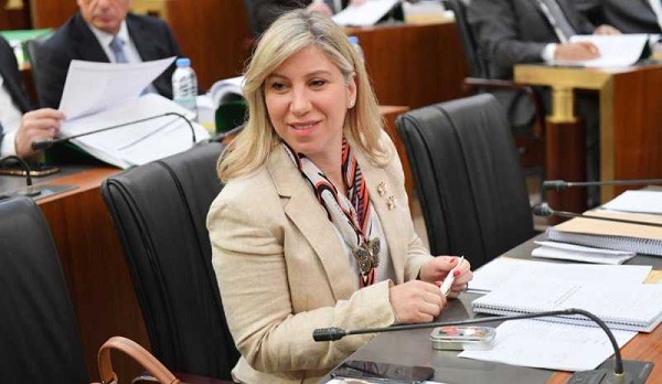 الطبش: ملتزمة خيار الحريري ولن أترشح