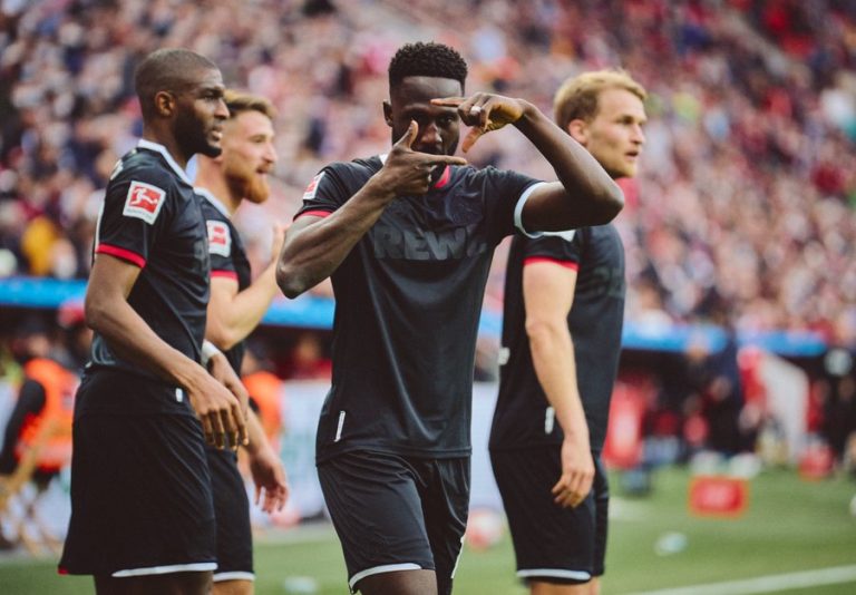 الدوري الألماني: كولن يجرّ باير ليفركوزن للهزيمة