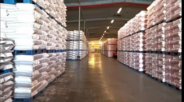 تشميع 7 مستودعات طحين لمخالفتها التسعيرة