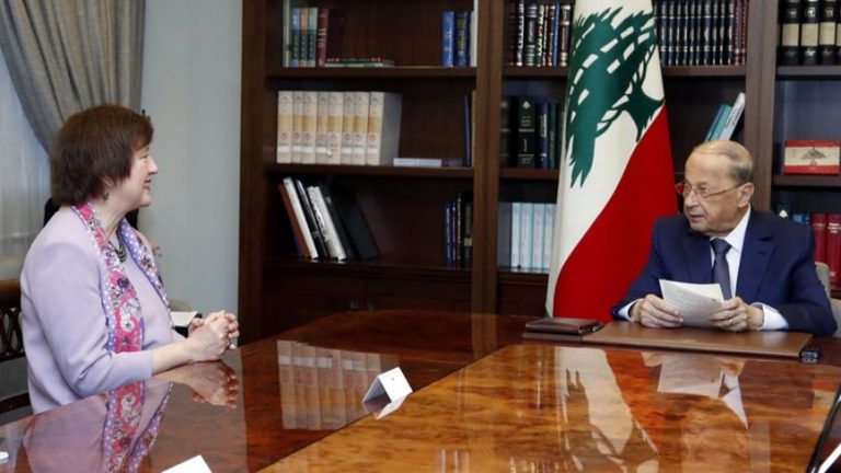 عون لفرونتسكا: لتأمين المساعدات للنّازحين داخل بلدهم لتشجيعهم على العودة