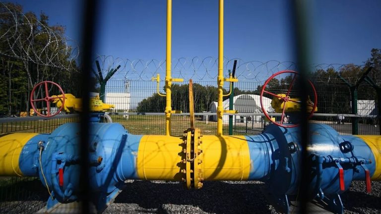 ألمانيا تقر بعدم قدرتها على حظر الغاز الروسي