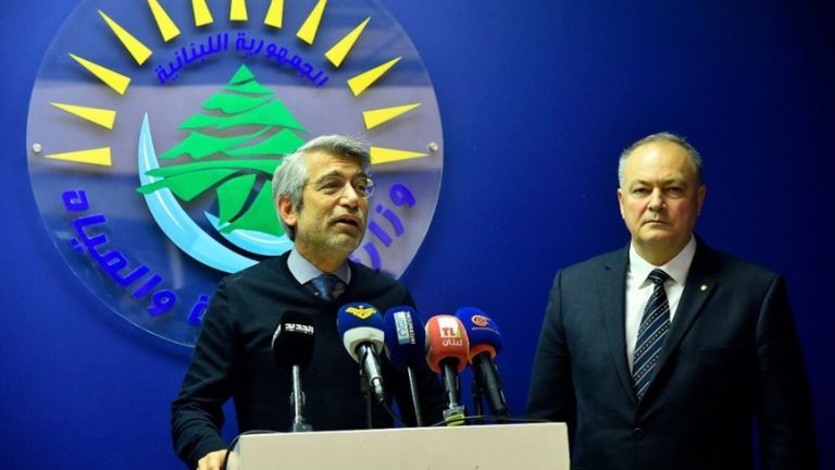 عرض روسي من شركة خاصة لإنشاء مصفاة للنفط