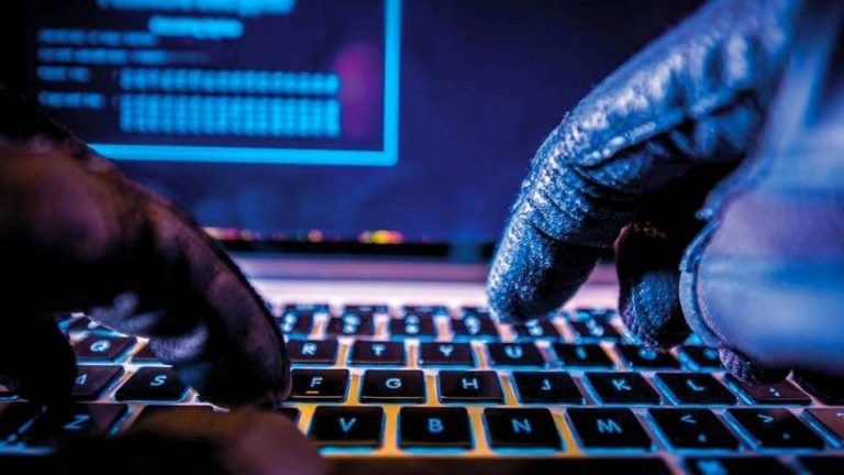 احتالا على أشخاص عدّة عبر وسائل التواصل.. هل وقعتم ضحيتهما؟