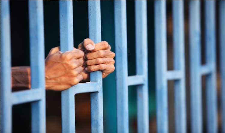 مشتبه بهم في قضايا سرقات في قبضة استقصاء بيروت