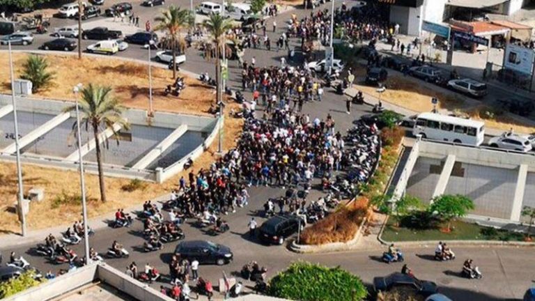 عقوبات على ذوي ضحايا الطيونة… التحويلات ممنوعة!