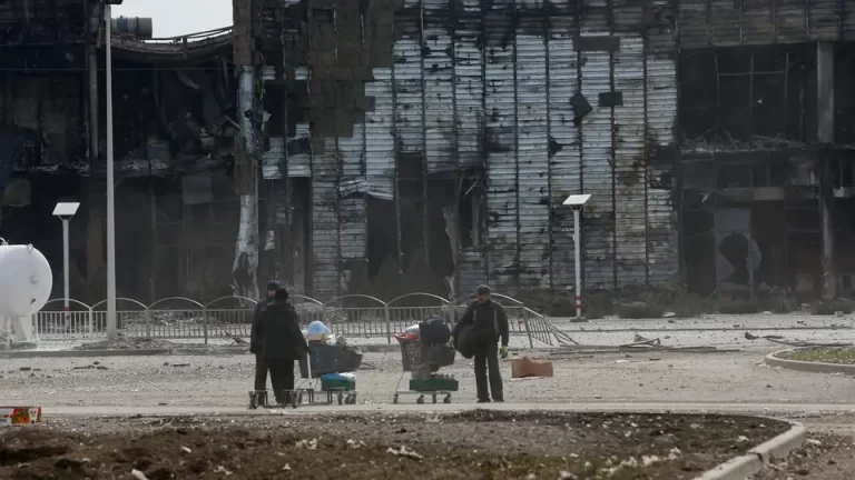 مستشار وزير الدفاع الاوكراني: “ماريوبول” هي بمثابة “حلب” جديدة