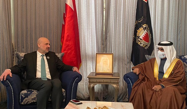 مولوي التقى نظيره البحريني: للالتزام بما يلزم لتمتين العلاقات المشتركة
