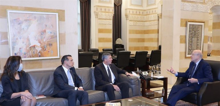 الوفد الأميركي وصل لبنان ومعه ملف الحسابات المالية الروسية