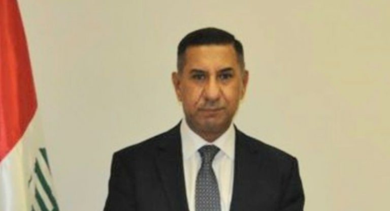 سفير العراق: العراق لا يزال يمد لبنان شهريا بكميات من “الفيول”