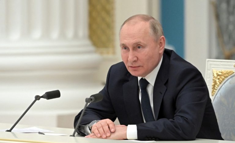بوتين: العقوبات على روسيا أدت إلى أزمة غير مسبوقة في الغرب