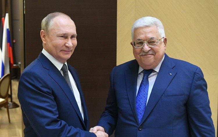 عباس يبحث مع بوتين التصعيد الإسرائيلي في القدس المحتلة