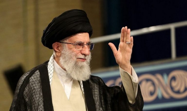 خامنئي: العفو أو تخفيض العقوبة لأكثر من 2000 مدان