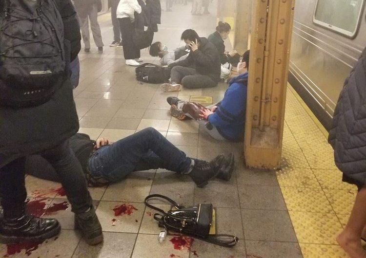 نيويورك: إصابة 16 شخصاً بإطلاق نار في محطة مترو