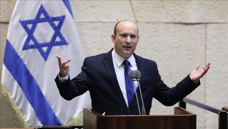 بينت: واشنطن تتحكم بقرارات “إسرائيل”