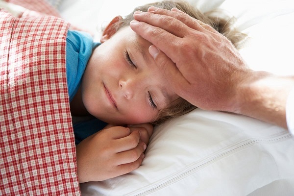 ما أعراض التهاب الكبد “الغامض” لدى الأطفال؟