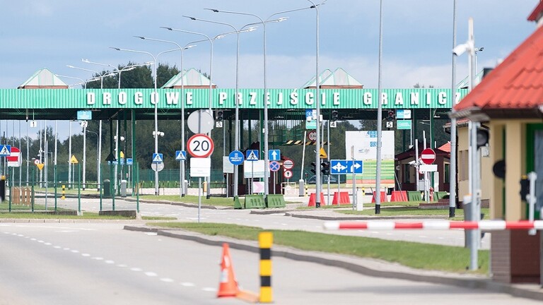 الجمارك الروسية: الاتحاد الأوروبي يمنع دخول المركبات المسجلة في روسيا وبيلاروس