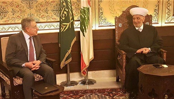 السنيورة التقى دريان: لا يجوز أن تصبح بيروت سائبة