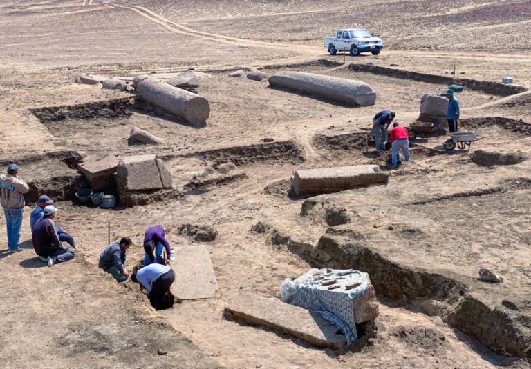بالصور: اكتشاف أنقاض معبد قديم في مصر يعود لـ”زيوس”
