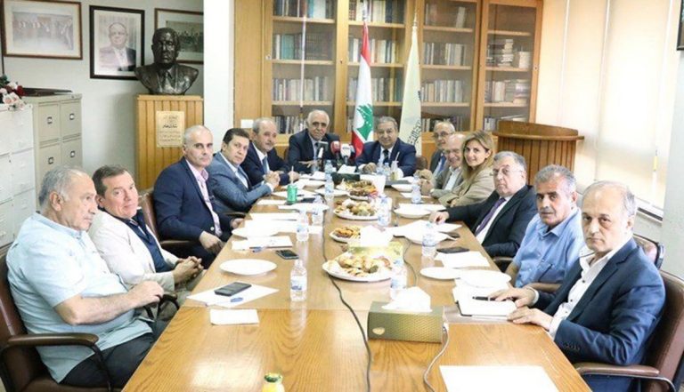 نقباء المهن الحرة: لإجراءات رادعة بحق من اعتدى على نقيبة محامي الشمال