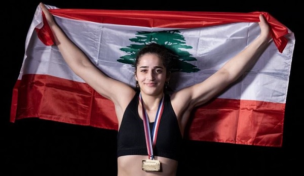 ساندرا سكّر على عرش الفنون القتالية.. واجهت وانتصرت!