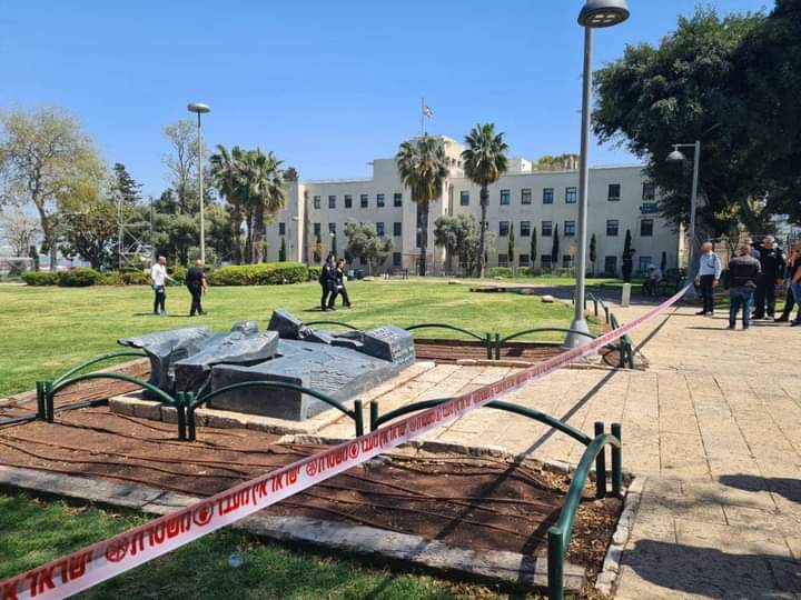 بالفيديو والصور: فلسطينية تنفذ عملية طعن في حيفا